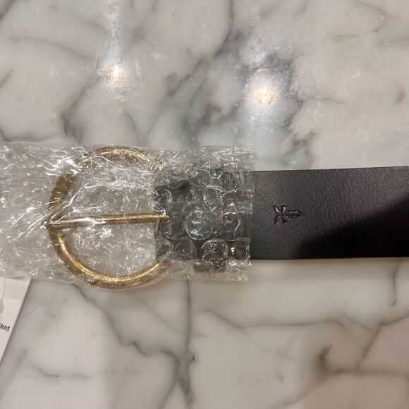 🖤 NWT Frye Flat Black Leather Classic Belt - Picture 2 of 4